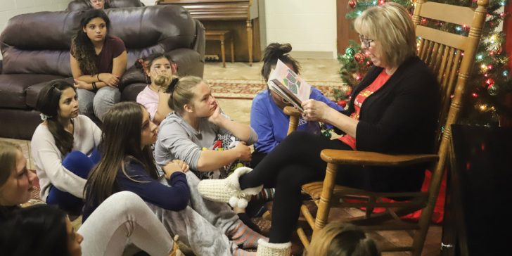 Traditions: Threads that unite a chosen family