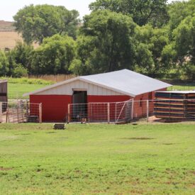 New paint gives community barn a face lift